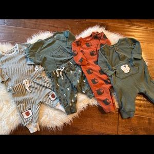 Mac & Moon infant clothing set